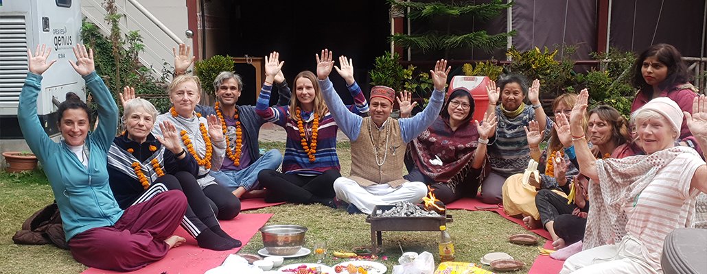 Best Yoga Teacher Training School In Rishikesh